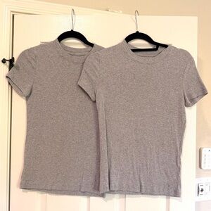 Banana Republic Ribbed Short Sleeve T-Shirts (2)
